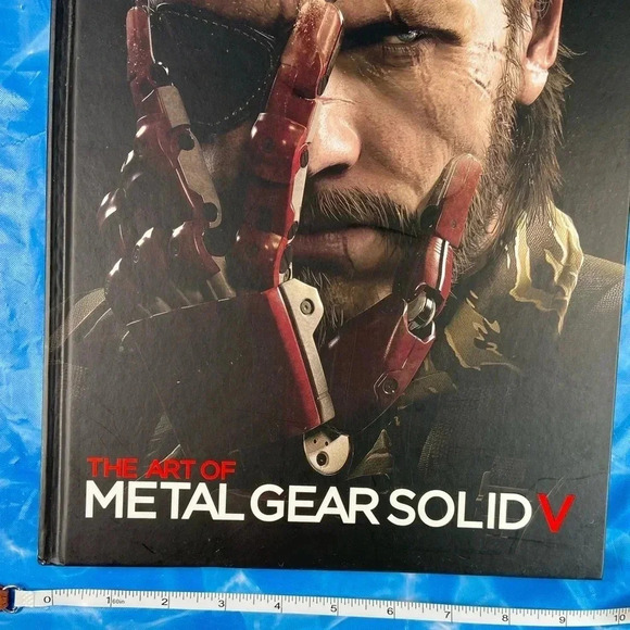 The Art of Metal Gear Solid V - Dark Horse - Hardcover-  Rare - Picture 3 of 16